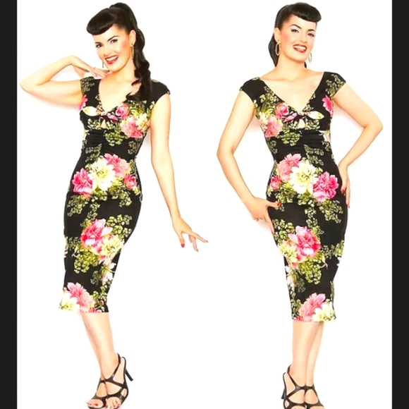 Bernie Dexter Dresses & Skirts - Bernie Dexter Ruby Dress